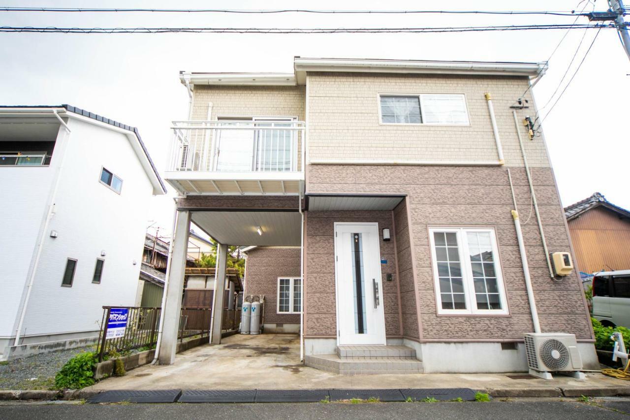 Вилла Miraie Yokkaichi Tomida Экстерьер фото